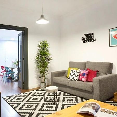 Traveller House Apartment บาร์เซโลนา ภายนอก รูปภาพ