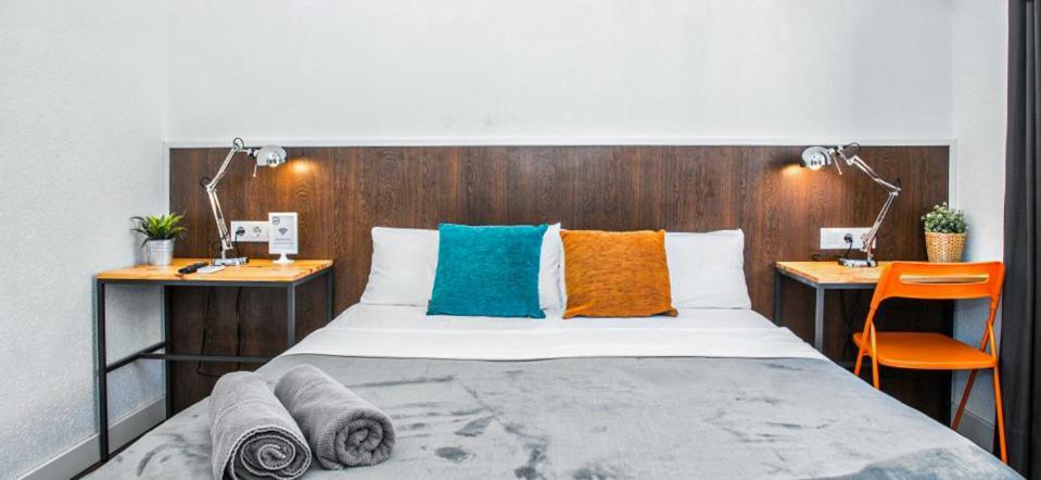 Traveller House Apartment บาร์เซโลนา ภายนอก รูปภาพ
