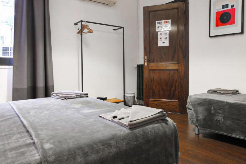 Traveller House Apartment บาร์เซโลนา ภายนอก รูปภาพ