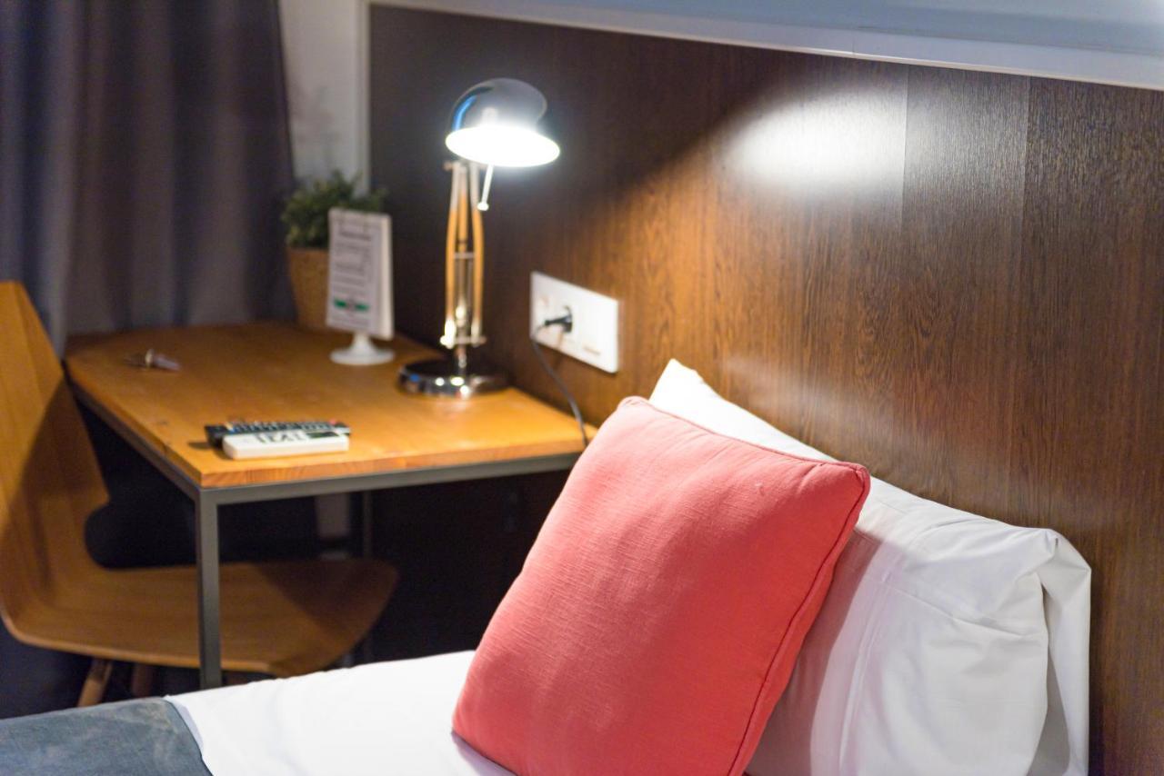 Traveller House Apartment บาร์เซโลนา ภายนอก รูปภาพ