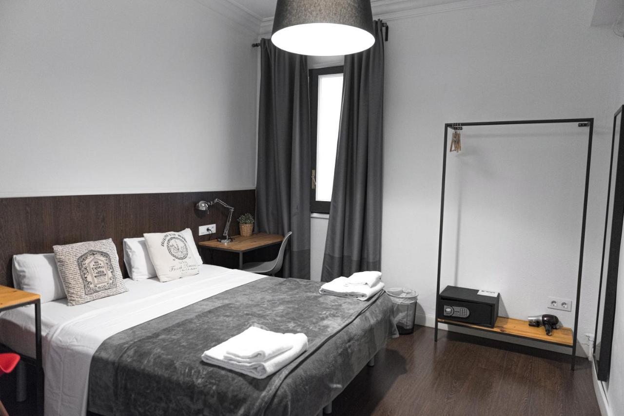 Traveller House Apartment บาร์เซโลนา ภายนอก รูปภาพ
