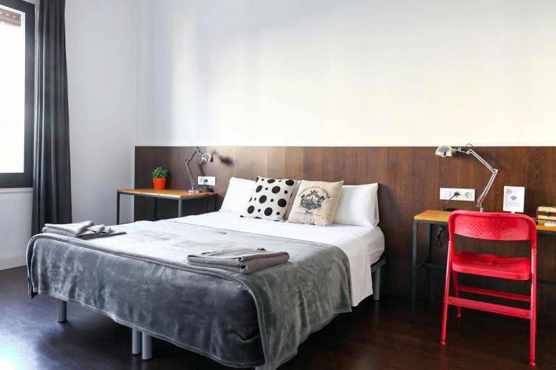 Traveller House Apartment บาร์เซโลนา ภายนอก รูปภาพ